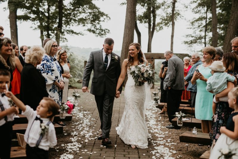 Rustic Chic Seven Springs Pittsburgh Wedding. For more wedding inspiration, visit burghbrides.com!