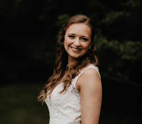 Rustic Chic Seven Springs Pittsburgh Wedding. For more wedding inspiration, visit burghbrides.com!