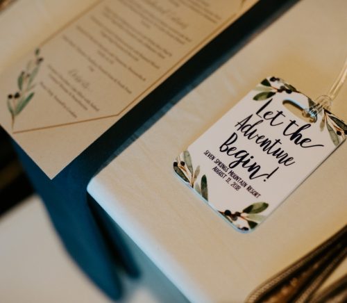 Rustic Chic Seven Springs Pittsburgh Wedding. For more wedding inspiration, visit burghbrides.com!