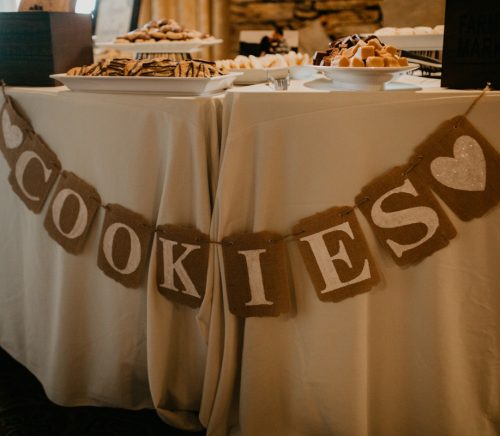 Rustic Chic Seven Springs Pittsburgh Wedding. For more wedding inspiration, visit burghbrides.com!