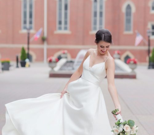 Dreamy Neutral Omni William Penn Hotel Wedding. For more wedding inspiration, visit burghbrides.com!