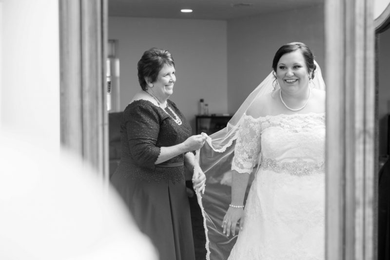 Vintage Fall Wedding at the White Barn. For more vintage wedding ideas, visit burghbrides.com!