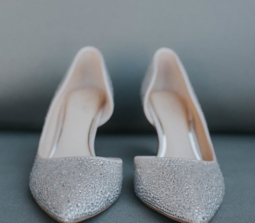 Traditional Renaissance Hotel Wedding with a Touch of Glam. For more ballroom wedding ideas, visit burghbrides.com!