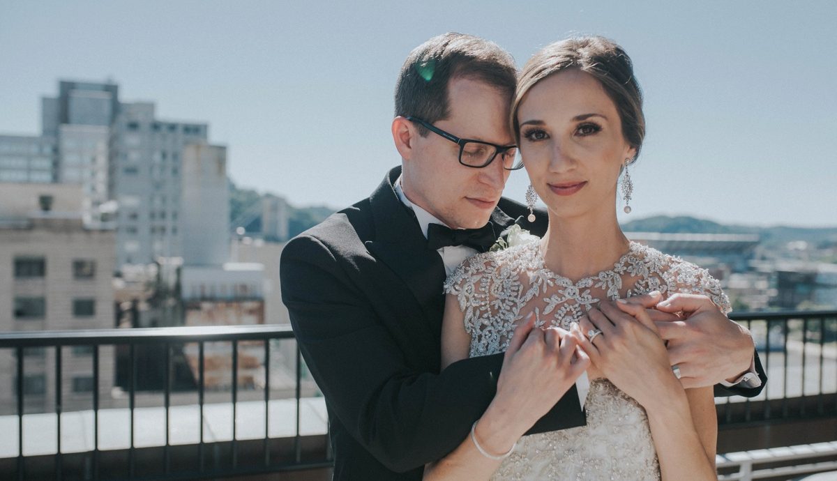 Traditional Renaissance Hotel Wedding with a Touch of Glam. For more ballroom wedding ideas, visit burghbrides.com!