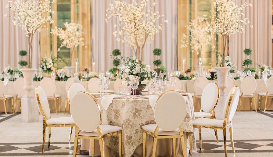 Luxurious Emerald Green & Gold Wedding Inspired Styled Shoot. For more luxury wedding ideas, visit burghbrides.com!