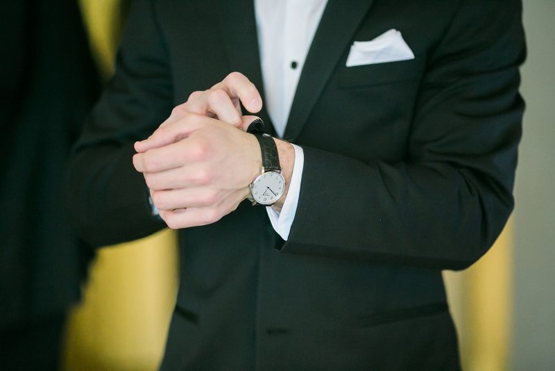 Warm Burgundy & Gold Pennsylvanian Wedding. For more luxury wedding ideas, visit burghbrides.com!