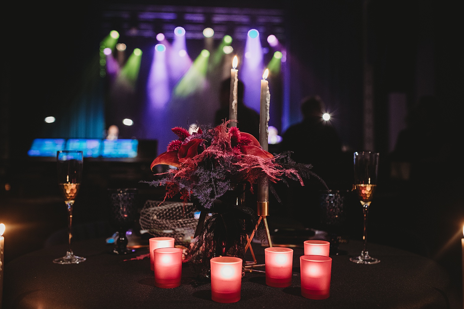 The Roxian Theatre | Pittsburgh Wedding Venue | Burgh Brides