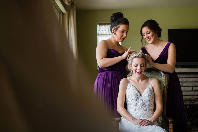 Perfectly Offbeat Fall Wedding at the Sheraton Pittsburgh Airport. For more fall wedding ideas, visit burghbrides.com!
