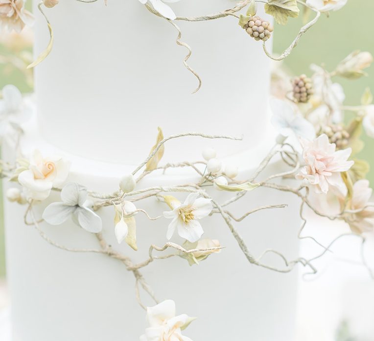 Alex Robba Cake | Pittsburgh Wedding Cake Baker | Burgh Brides