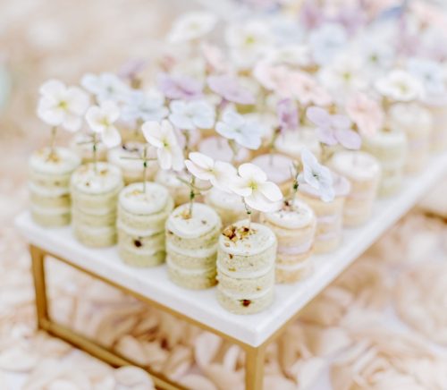 Alex Robba Cake | Pittsburgh Wedding Cake Baker | Burgh Brides