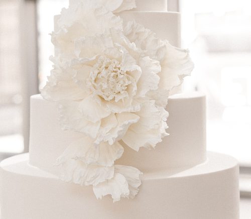Alex Robba Cake | Pittsburgh Wedding Cake Baker | Burgh Brides
