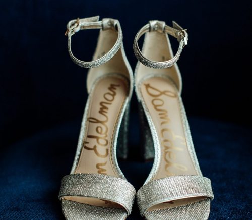 Free Spirited Yet Classic PPG Wintergarden Wedding. For more pretty unique ideas, visit burghbrides.com!