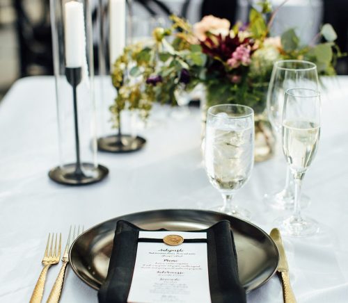 Free Spirited Yet Classic PPG Wintergarden Wedding. For more pretty unique ideas, visit burghbrides.com!