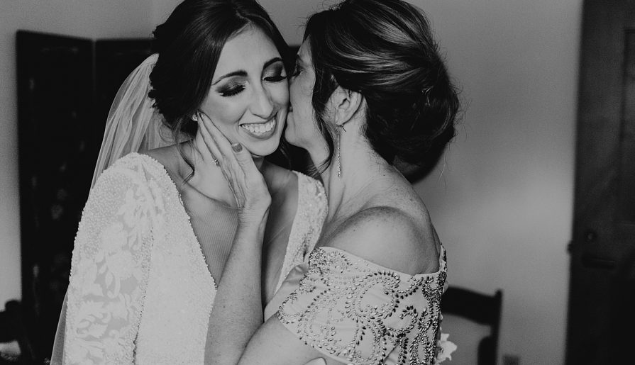 2020's Most Heartfelt Wedding Moments. For more Pittsburgh wedding inspiration, visit burghbrides.com!