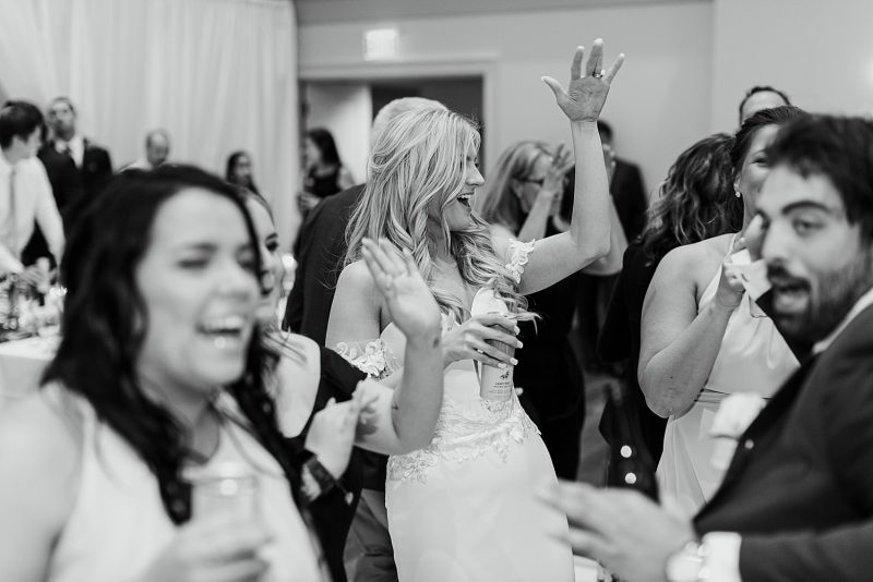 Clean & Classic Valley Brook Country Club Wedding. For more classic wedding ideas, visit burghbrides.com!
