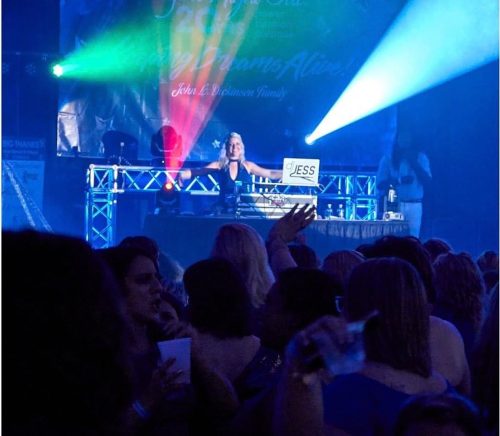 DJ Jess | Pittsburgh Wedding DJ | Burgh Brides