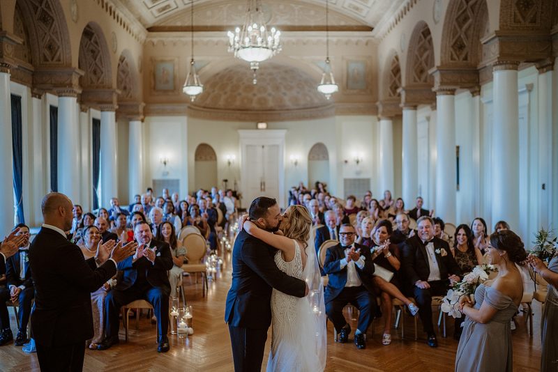 Chic Family-Focused Wedding at the DoubleTree Youngstown. For more elegant wedding ideas, visit burghbrides.com!