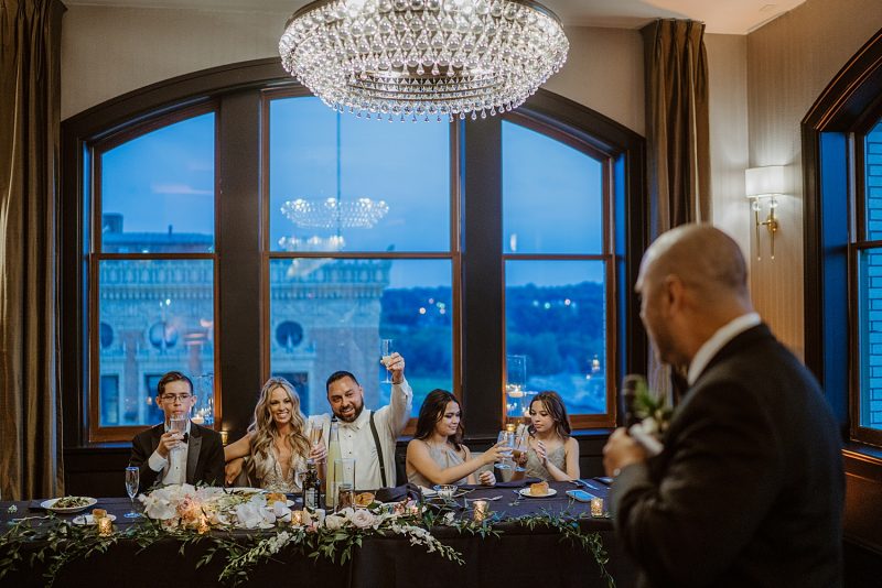 Chic Family-Focused Wedding at the DoubleTree Youngstown. For more elegant wedding ideas, visit burghbrides.com!