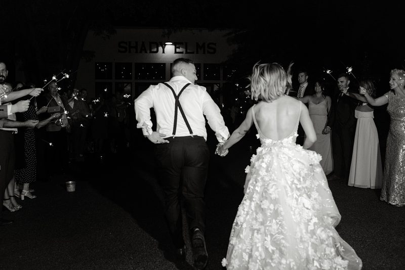 Shady Elms Farm Wedding That Oozes Romance. For more blush pink wedding ideas, visit burghbrides.com!