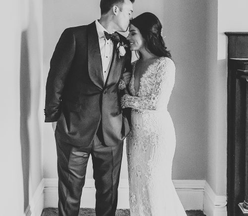 Luxe Art Deco Downtown Pittsburgh Wedding. For more modern wedding ideas, visit burghbrides.com!