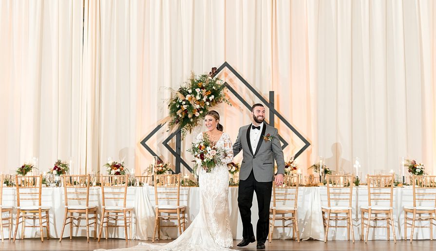 Modern Boho Wedding at the Circuit Center and Ballroom. For more boho wedding ideas, visit burghbrides.com!