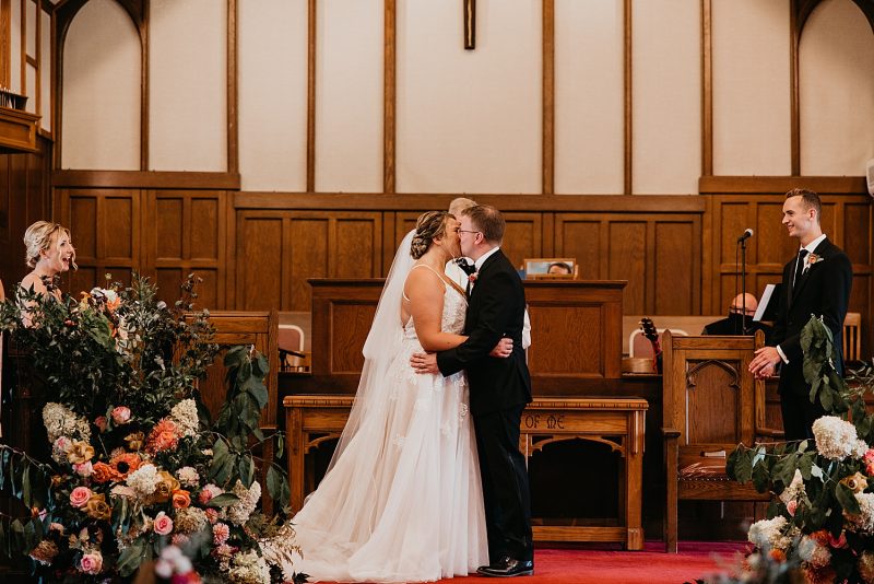 Playful Heinz History Center Wedding with Ribbon Details. For more Pittsburgh wedding ideas, visit burghbrides.com!