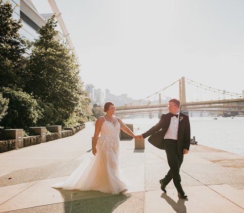 Playful Heinz History Center Wedding with Ribbon Details. For more Pittsburgh wedding ideas, visit burghbrides.com!