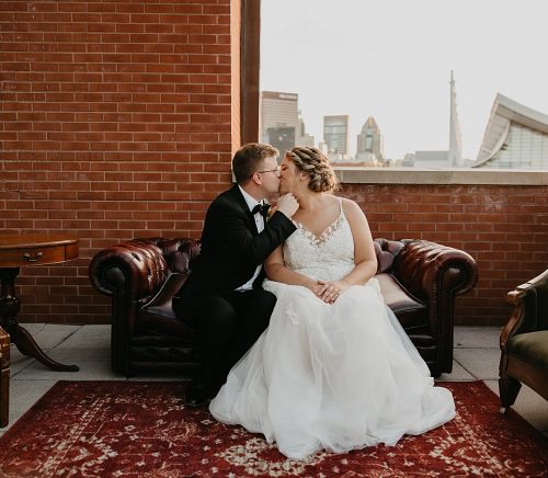 Playful Heinz History Center Wedding with Ribbon Details. For more Pittsburgh wedding ideas, visit burghbrides.com!