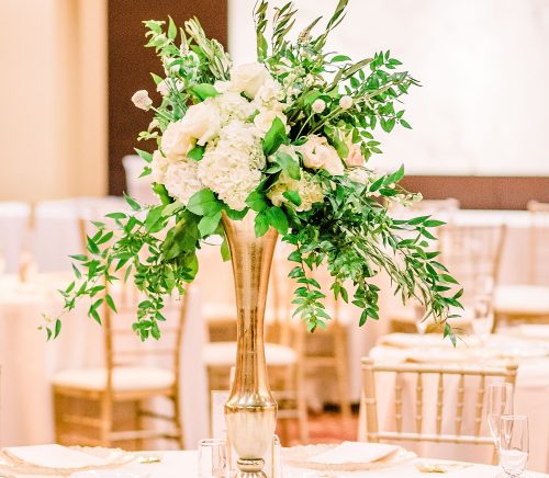 DoubleTree by Hilton Hotel & Suites Pittsburgh Downtown - Pittsburgh Wedding Venue & Burgh Brides Vendor Guide Member