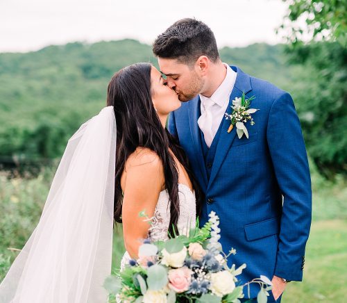 Classic Pittsburgh Inspired Wedding at Twelve Oaks Mansion. For more timeless wedding ideas, visit burghbrides.com!