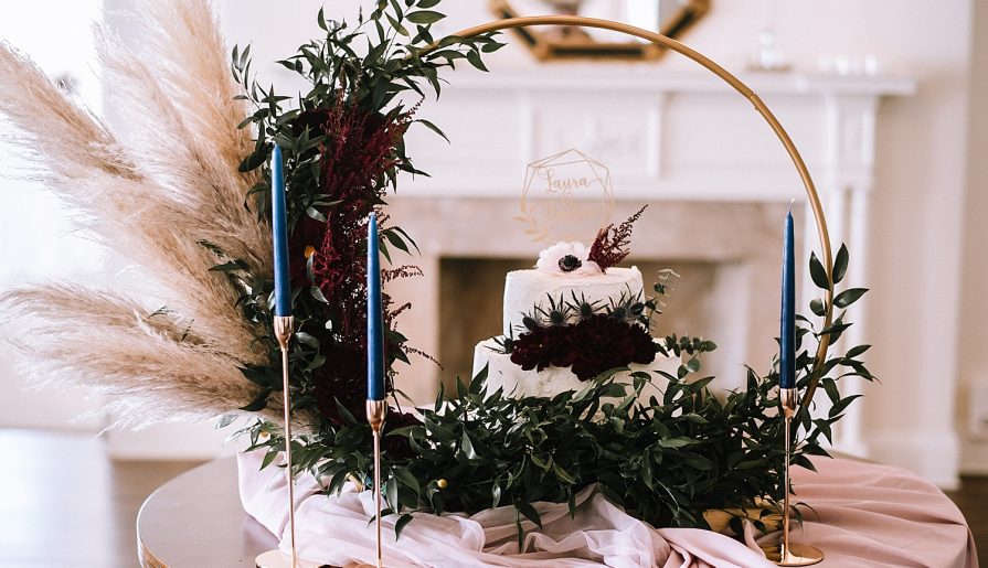 Boho Glam Wedding at Williams Golf & Country Club. For more fall wedding ideas, visit burghbrides.com!