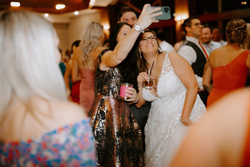 Edgewood Country Club Wedding with Nods to Pittsburgh. For more Pittsburgh wedding ideas, visit burghbrides.com!