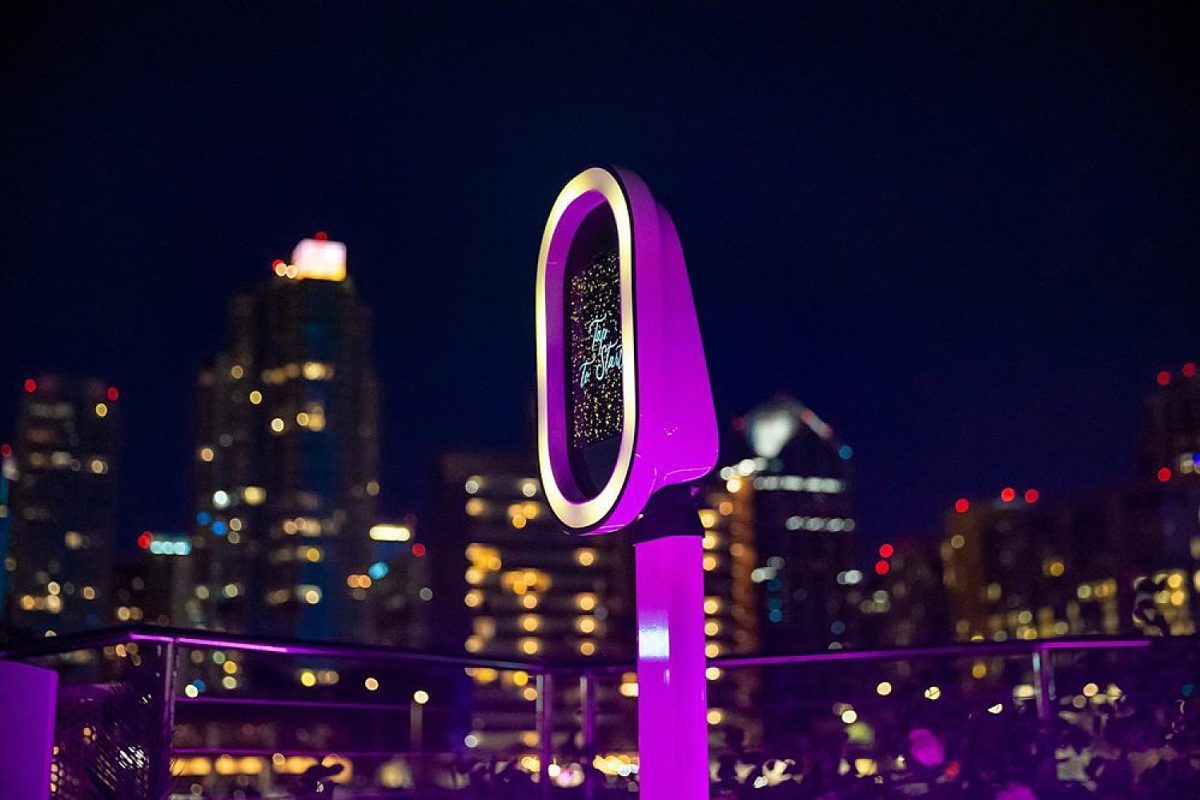 Fireside Events | Pittsburgh Wedding Photo Booth | Burgh Brides