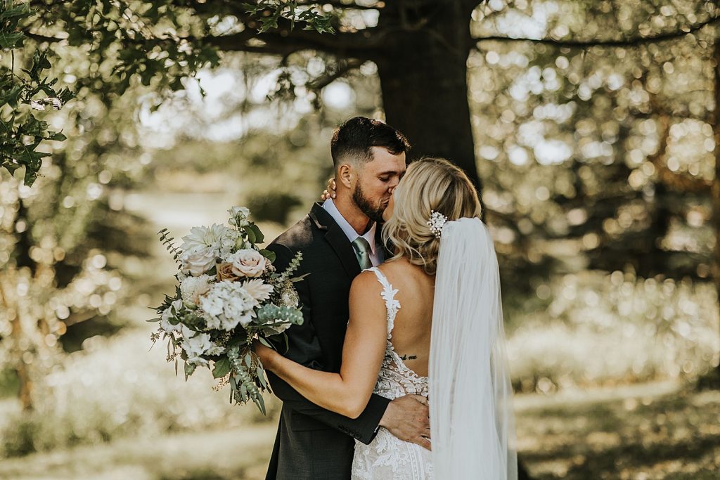 Willowbrook Wedding with Intimate Touches | Burgh Brides | Oakwood Photo + Video