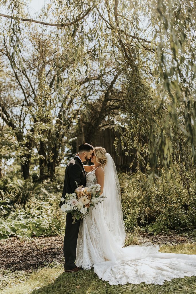Willowbrook Wedding with Intimate Touches | Burgh Brides | Oakwood Photo + Video