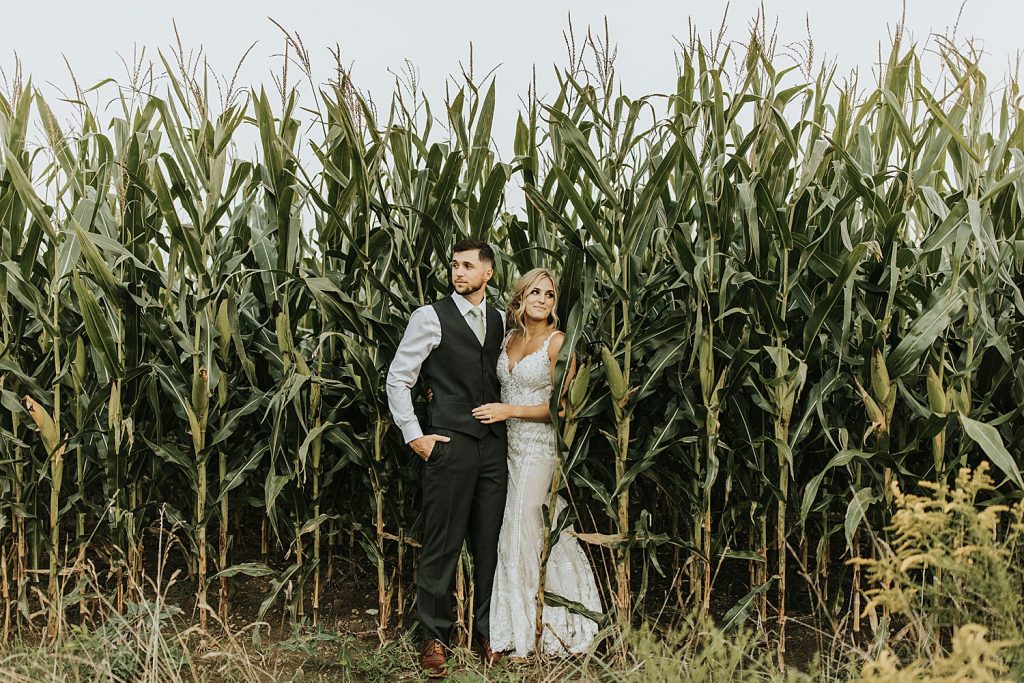 Willowbrook Wedding with Intimate Touches | Burgh Brides | Oakwood Photo + Video