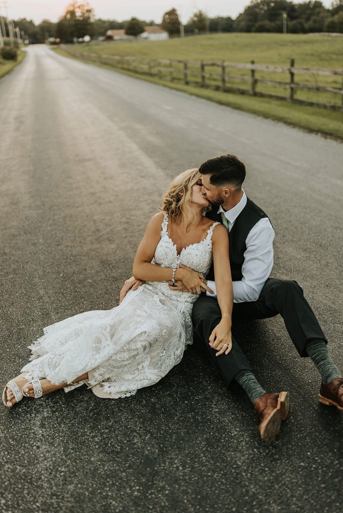 Willowbrook Wedding with Intimate Touches | Burgh Brides | Oakwood Photo + Video
