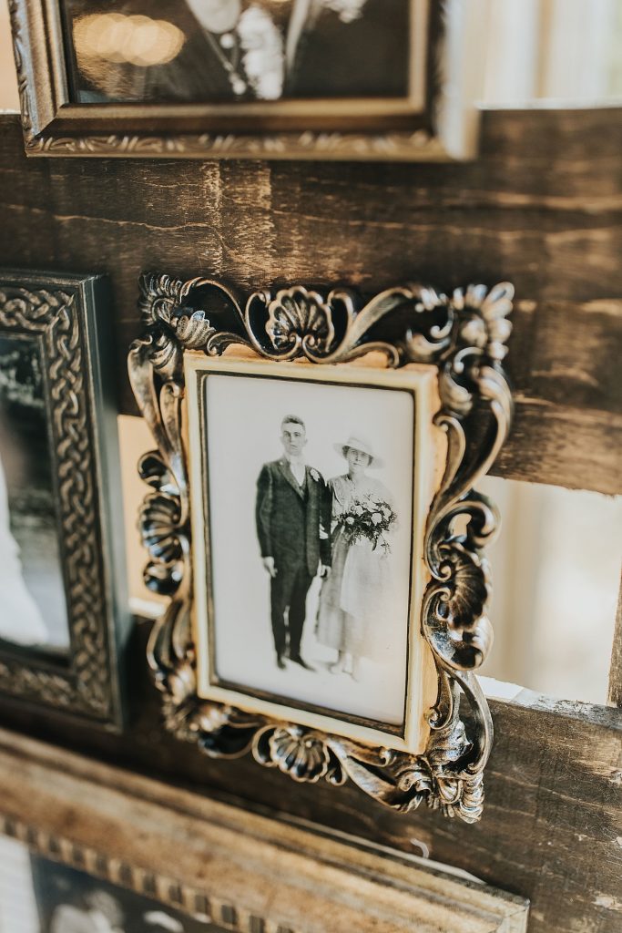 Willowbrook Wedding with Intimate Touches | Burgh Brides | Oakwood Photo + Video
