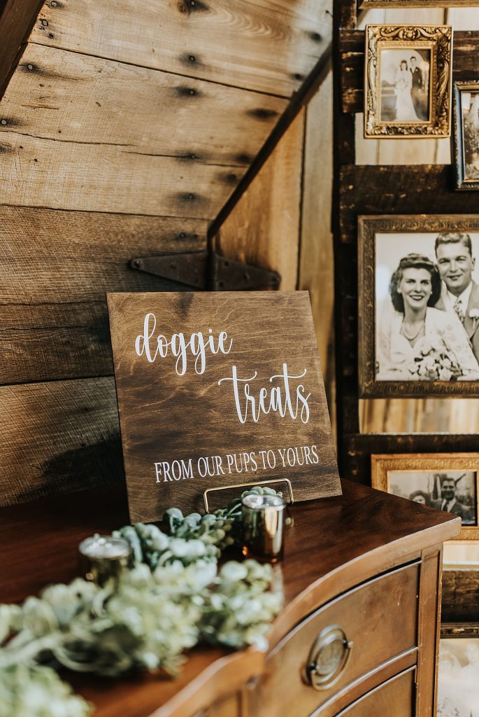 Willowbrook Wedding with Intimate Touches | Burgh Brides | Oakwood Photo + Video