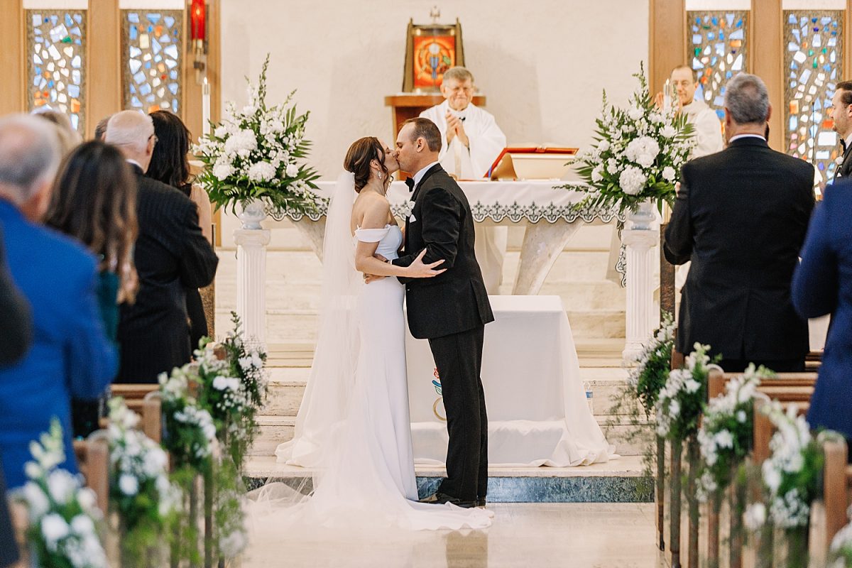 Moody & Chic Rivers Club Wedding. For more modern wedding ideas, visit burghbrides.com!