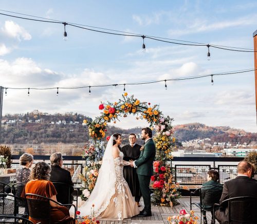 Honey Bunch Bouquets | Pittsburgh Wedding Florist | Burgh Brides