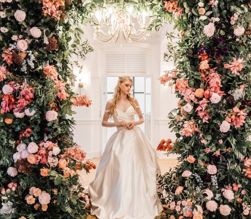 Honey Bunch Bouquets | Pittsburgh Wedding Florist | Burgh Brides