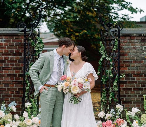 Honey Bunch Bouquets | Pittsburgh Wedding Florist | Burgh Brides