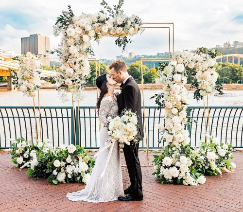 Megan McGreevy Photography | Pittsburgh Wedding Photographer | Burgh Brides