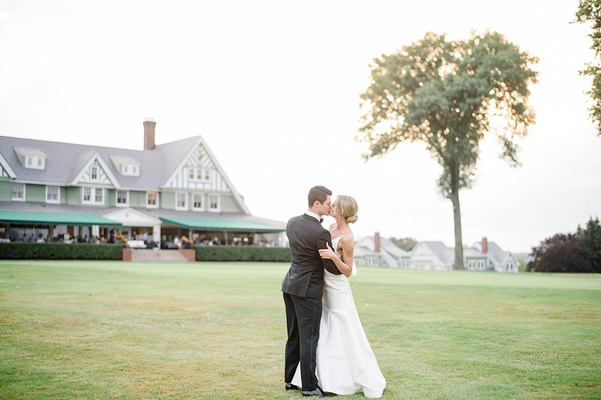 Radiant & Romantic Oakmont Country Club Wedding | Burgh Brides | Alison Mish Photography
