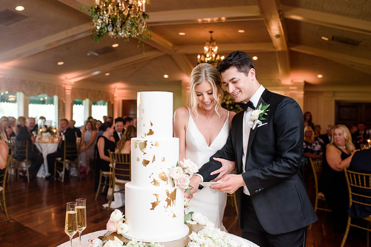 Radiant & Romantic Oakmont Country Club Wedding | Burgh Brides | Alison Mish Photography