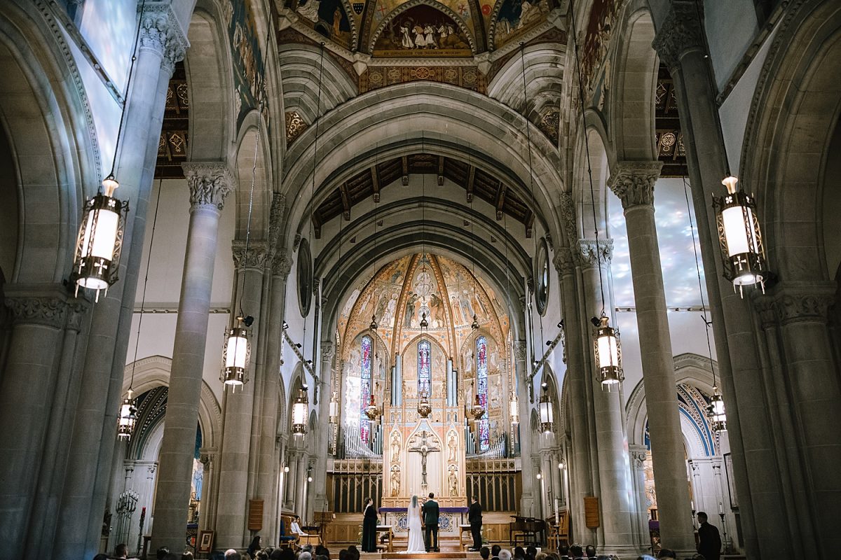 Bird Inspired Wedding at the National Aviary | Burgh Brides | Kaitlin Powell Photography