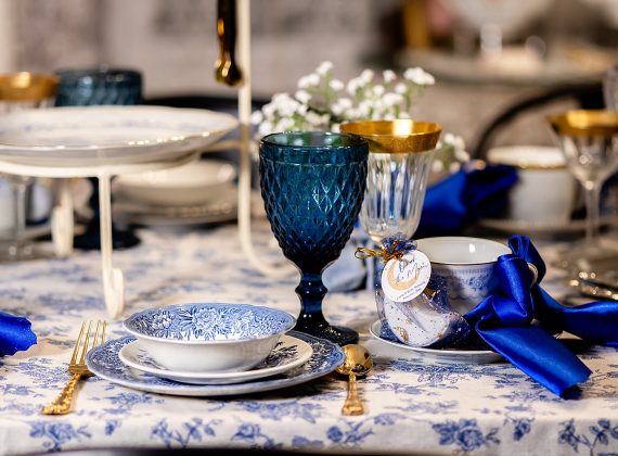 Clicksburgh Retro Rentals | Pittsburgh Wedding Rentals | Burgh Brides