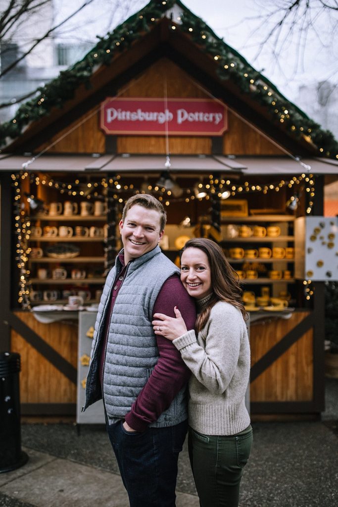 Christmasy Downtown Pittsburgh Engagement Session | Burgh Brides | Kaitlin Powell Photography