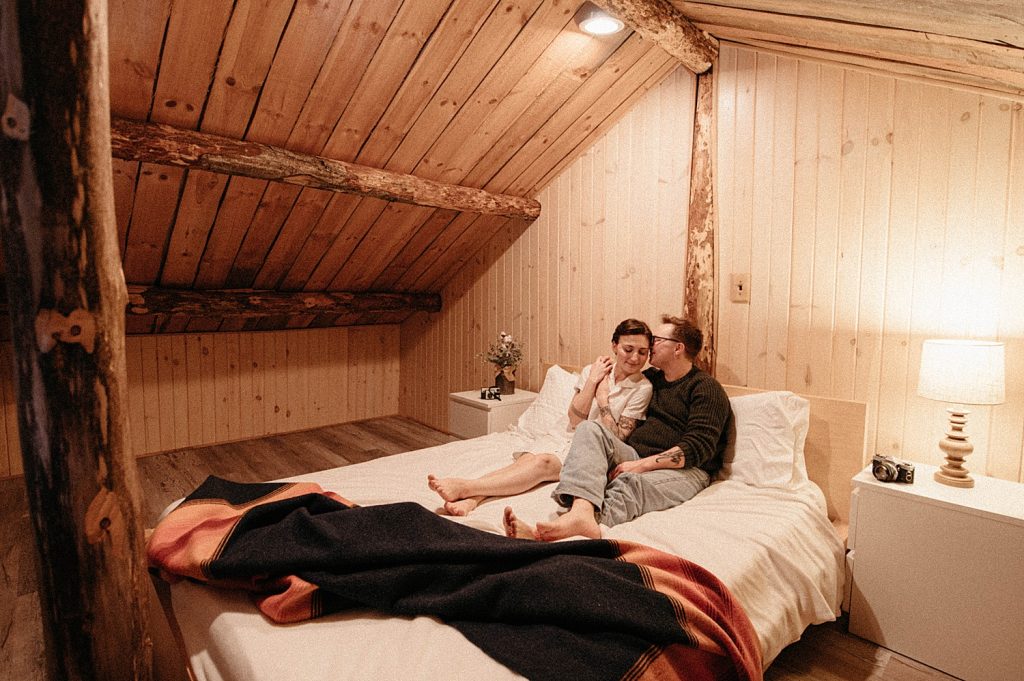 Cozy Cabin Engagement Session | Burgh Brides | Whitling Photography